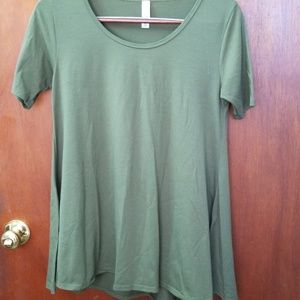 LuLaRoe XSmall Olive Perfect Tee